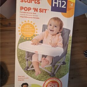 Pop 'N Sit Portable Booster Seat - Gray